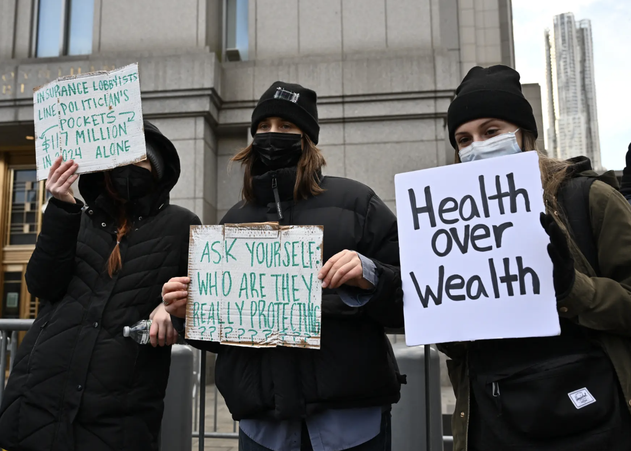 Luigi Mangione同意被引渡至纽约!纽约联邦检察官已对其提出谋杀、跟踪及枪支犯罪指控